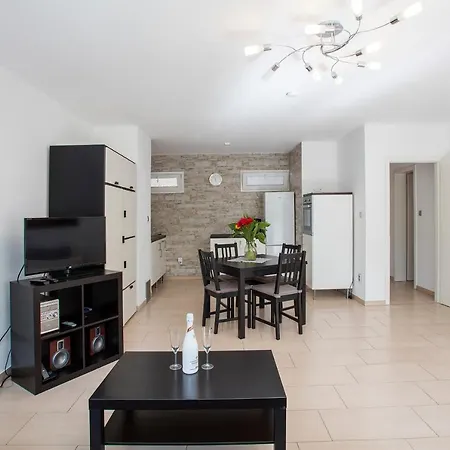 Διαμέρισμα Ferienwohnung - #125276 *